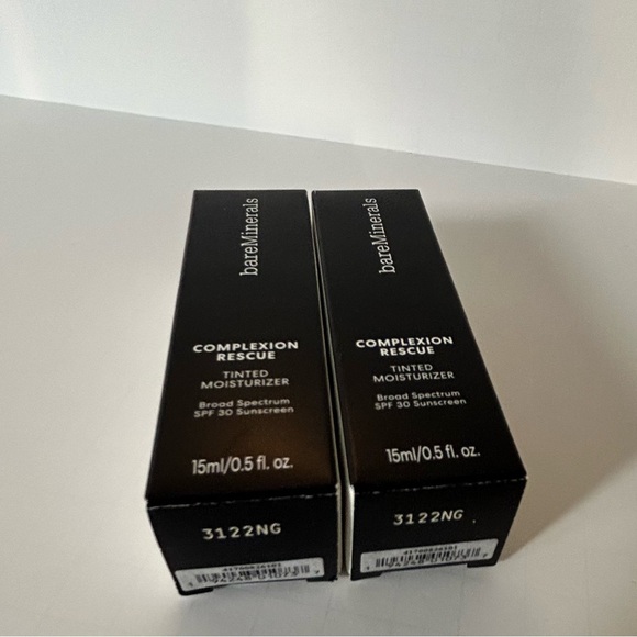 BareMinerals Complexion Rescue Tinted Moisturizer SPF30 in VANILLA 02 NIB x2 - Picture 4 of 7